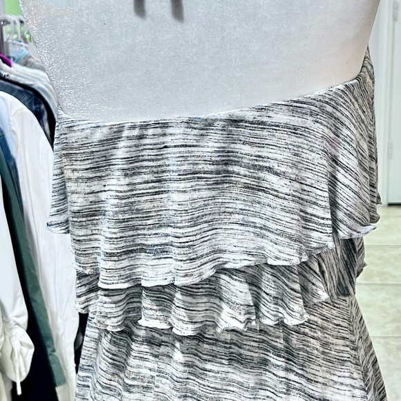 MOSSIMO High/Low Ruffled Dress - Picture 6 of 8